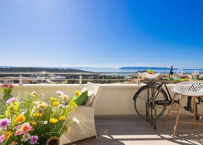 Luxury Penthouse With Jacuzzi, Panoramic View Apartament Makarska