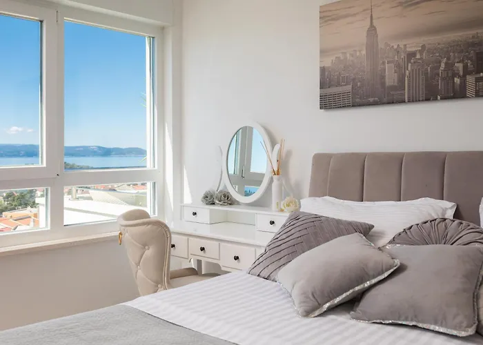 Luxury Penthouse With Jacuzzi, Panoramic View Apartament