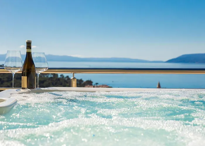 Luxury Penthouse With Jacuzzi, Panoramic View Apartament *