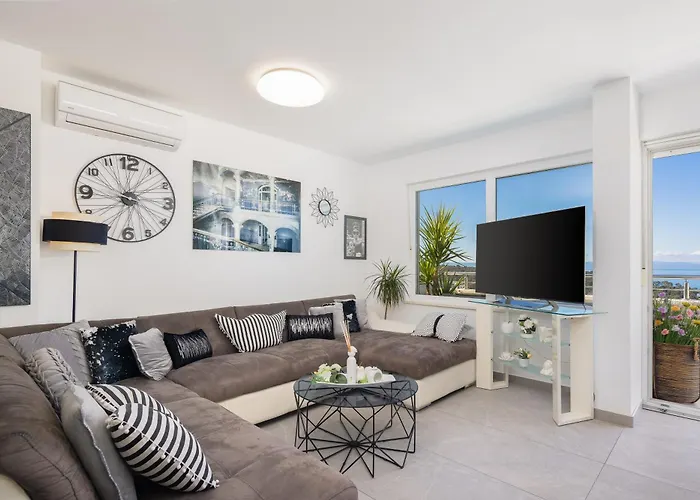 Luxury Penthouse With Jacuzzi, Panoramic View Apartament