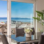 Apartment Luxury Penthouse With Jacuzzi, Panoramic View *
