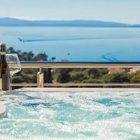 Luxury Penthouse With Jacuzzi, Panoramic View Makarska