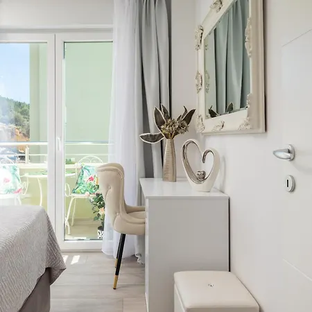 Luxury Penthouse With Jacuzzi, Panoramic View Makarska