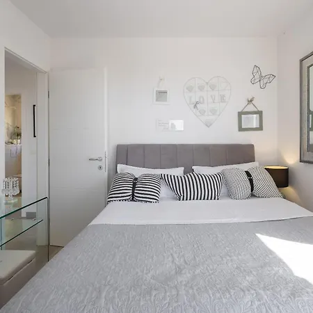 Luxury Penthouse With Jacuzzi, Panoramic View Apartman *