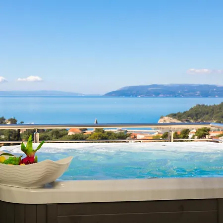 Lägenhet Luxury Penthouse With Jacuzzi, Panoramic View Makarska