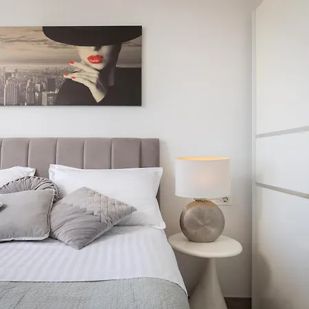 Luxury Penthouse With Jacuzzi, Panoramic View Lägenhet *