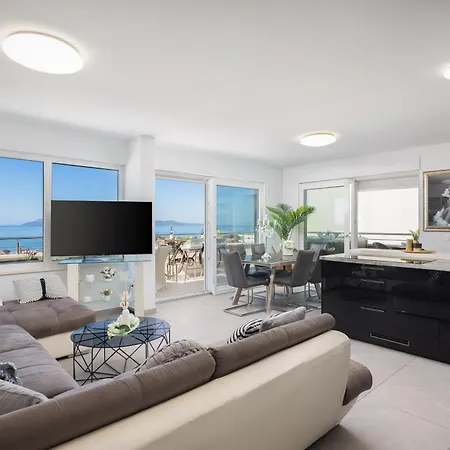 Luxury Penthouse With Jacuzzi, Panoramic View Apartment Makarska