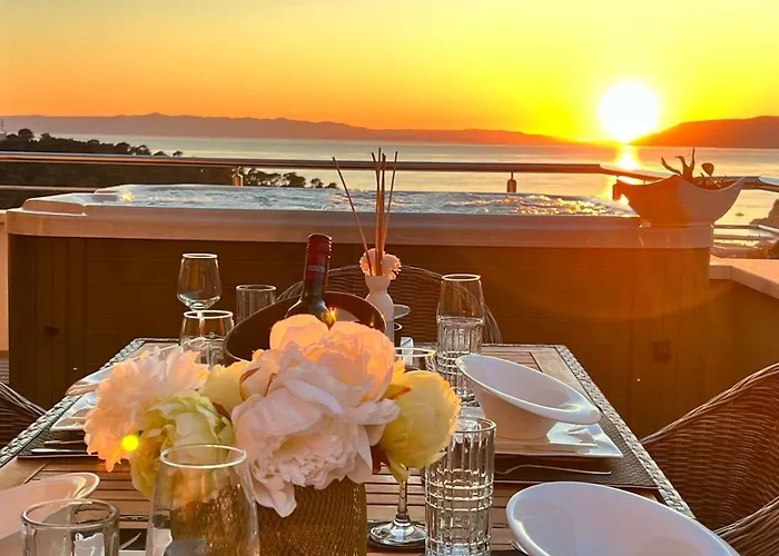 Luxury Penthouse With Jacuzzi, Panoramic View