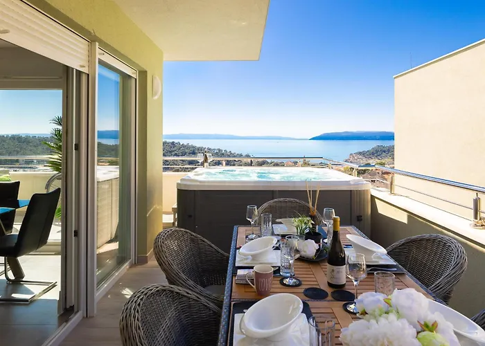 Luxury Penthouse With Jacuzzi, Panoramic View *