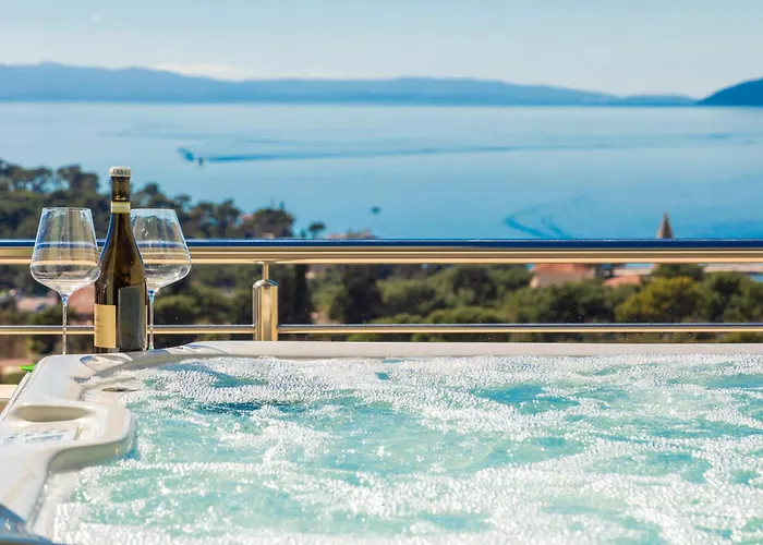 Luxury Penthouse With Jacuzzi, Panoramic View Makarska