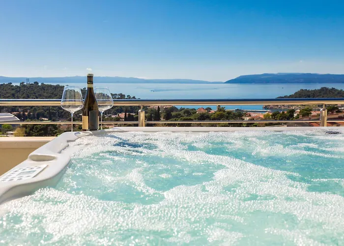 Luxury Penthouse With Jacuzzi, Panoramic View Daire