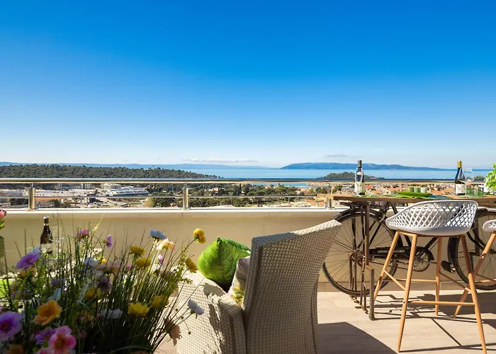 Luxury Penthouse With Jacuzzi, Panoramic View Daire