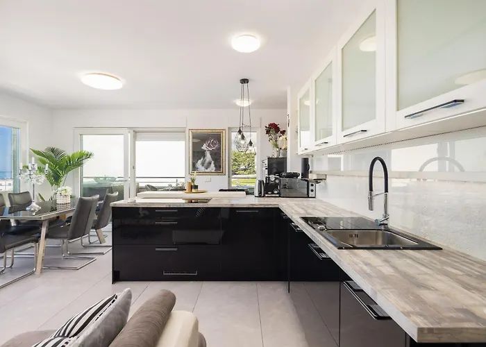 Luxury Penthouse With Jacuzzi, Panoramic View *