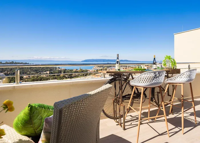 Daire Luxury Penthouse With Jacuzzi, Panoramic View *