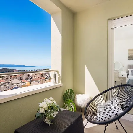 Apartmán Luxury Penthouse With Jacuzzi, Panoramic View Makarská