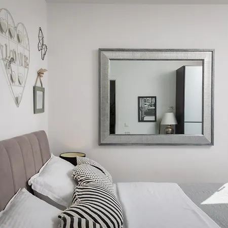 Apartmán Luxury Penthouse With Jacuzzi, Panoramic View