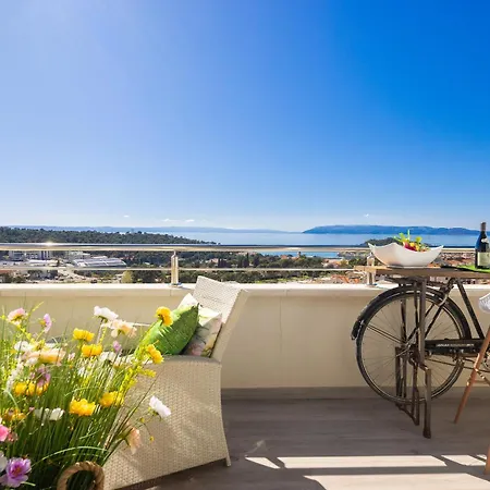 Luxury Penthouse With Jacuzzi, Panoramic View Apartmán Makarská