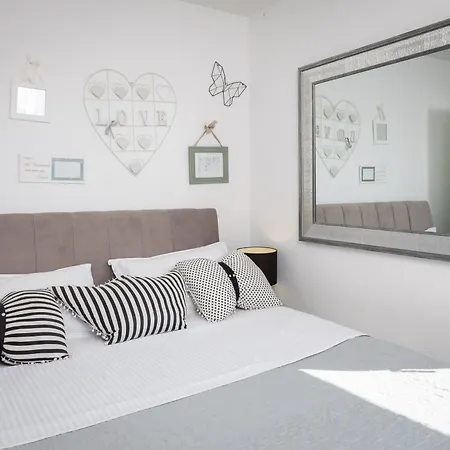 Luxury Penthouse With Jacuzzi, Panoramic View Apartmán Makarská