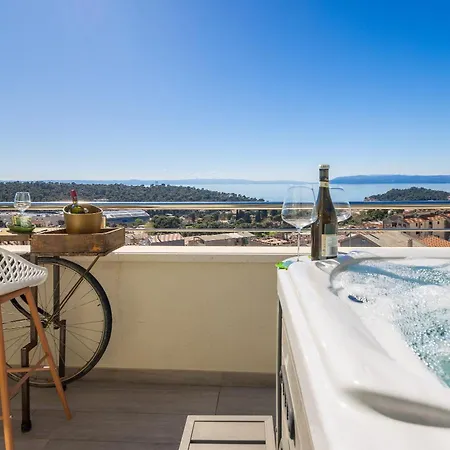 Luxury Penthouse With Jacuzzi, Panoramic View *